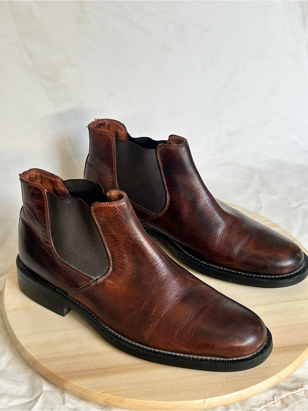 Men's Chelsea Boots in Dark Brown Leather Men’s 10* 43 EU (Brand Unknown)